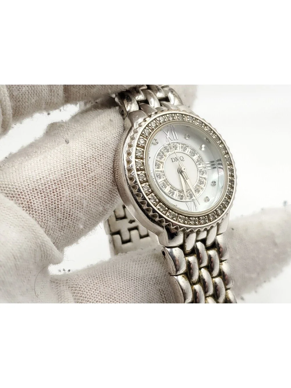 DMQ Quartz Watch Womens New Battery Silver Tone MOP Dial 26mm